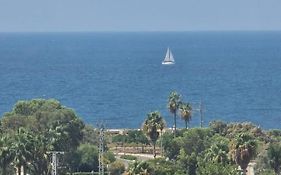 Apartment In Akko With Sea View